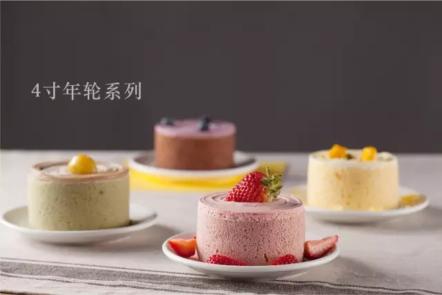 美果樹醬心裸蛋糕